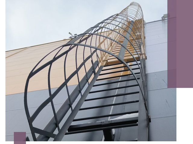 Изготовление и монтаж пожарных лестниц в Лесозаводске профессионально