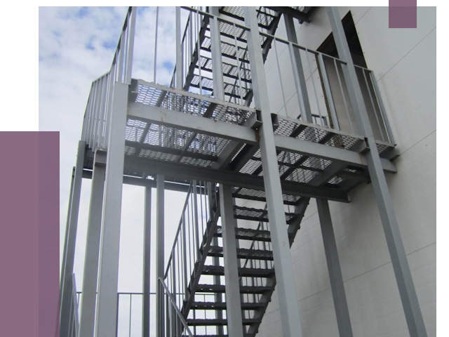 Монтаж пожарных лестниц в Лесозаводске от 7857 руб.