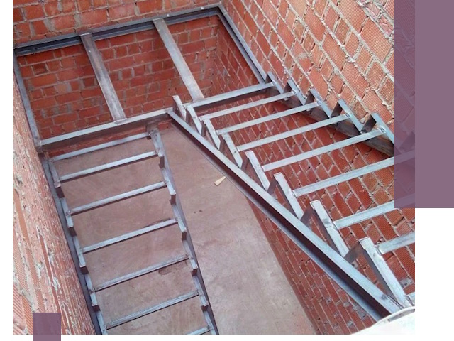 Монтаж металлических лестниц под ключ в Лесозаводске быстро и качественно