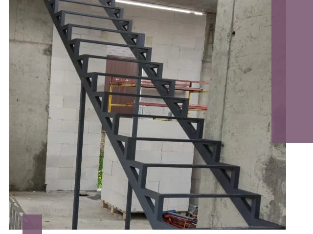 Демонтаж металлических лестниц в Лесозаводске быстро и безопасно