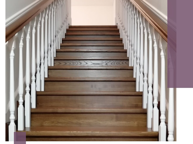 Лестницы из ясеня на заказ в Лесозаводске — изготовление и монтаж