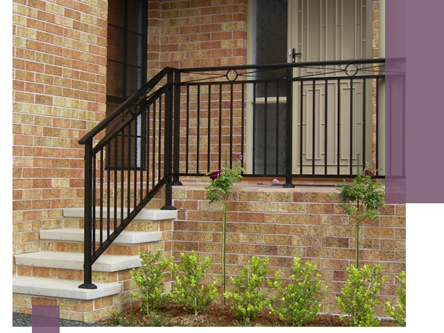 Уличные перила из металла под ключ в Лесозаводске