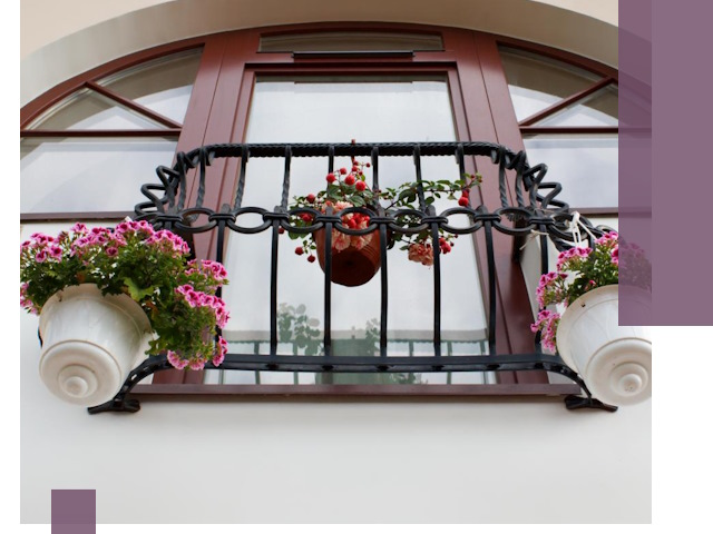 Изготовление и монтаж французских балконов в Лесозаводске