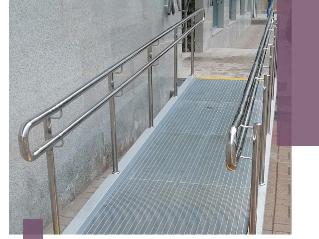 Пандусы для инвалидов в Лесозаводске — изготовление и монтаж