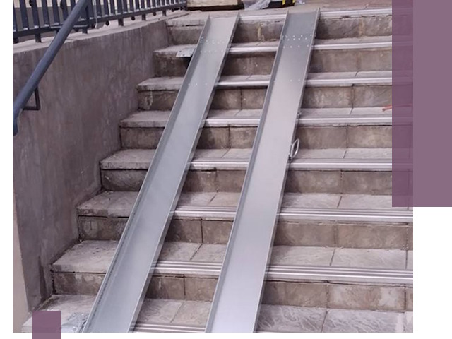 Демонтаж откидных пандусов профессионально в Лесозаводске