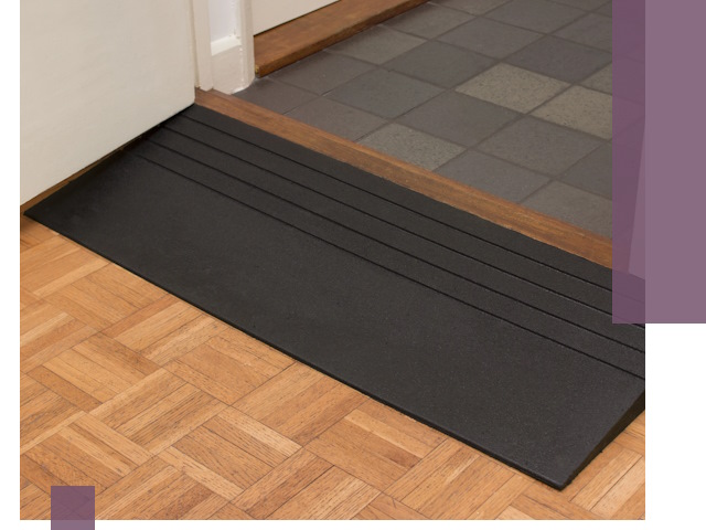 Резиновые пандусы для доступа и безопасности в Лесозаводске