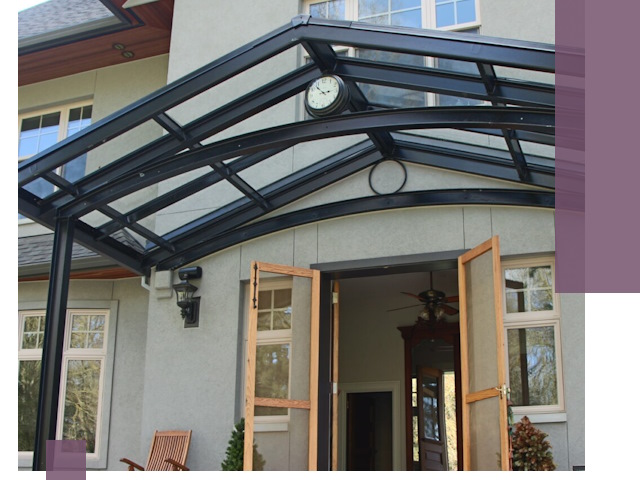 Изготовление и монтаж навесов и козырьков в Лесозаводске