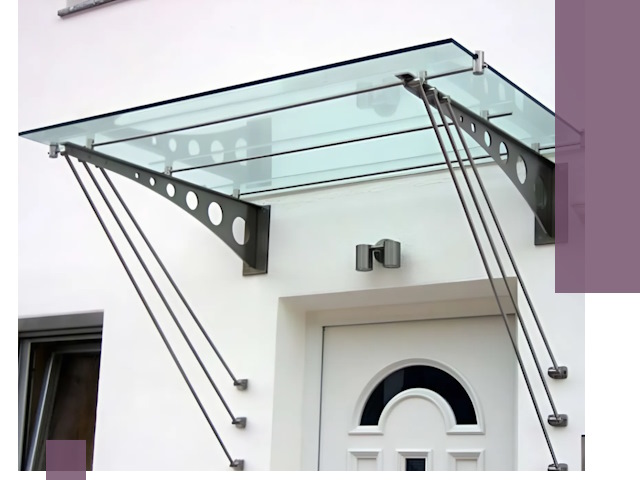 Козырьки над входом под ключ в Лесозаводске — изготовление и монтаж